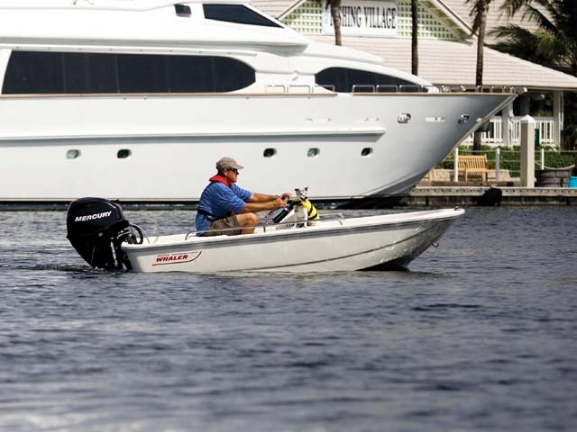 110 Sport 圖片 第7張 - 波士頓威拿運動艇 Boston Whaler Sport Boats