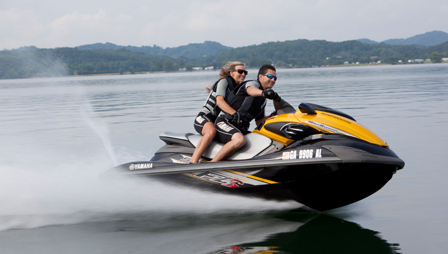 FZS 圖片 第1張 - 雅馬哈摩托艇 Yamaha WaveRunner