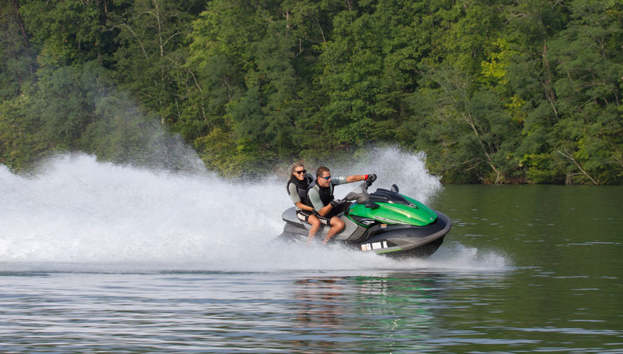 FZS 圖片 第7張 - 雅馬哈摩托艇 Yamaha WaveRunner