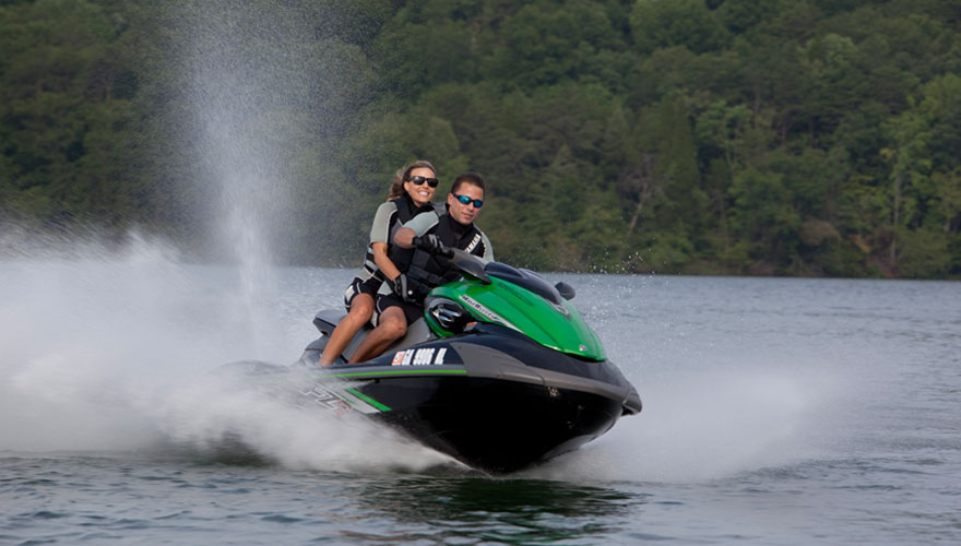 FZS 圖片 第8張 - 雅馬哈摩托艇 Yamaha WaveRunner